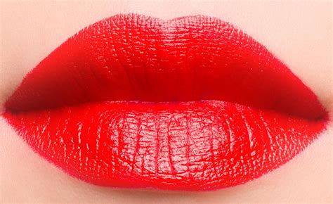 Big Red Lips Lipstick – Telegraph