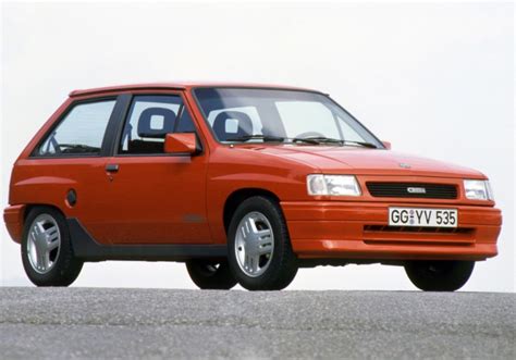 Opel Corsa 1990 (1990 - 1993) reviews, technical data, prices