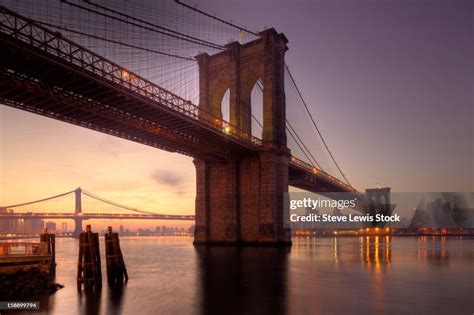 Brooklyn Bridge Sunrise High-Res Stock Photo - Getty Images