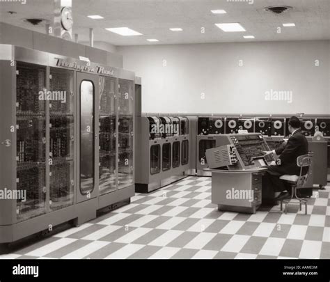 Univac computer hi-res stock photography and images - Alamy