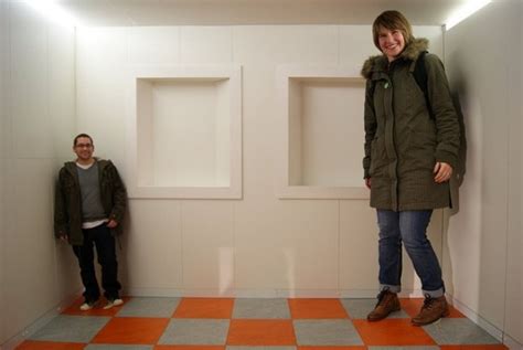 Tiny Man and Giant Woman Optical Illusion