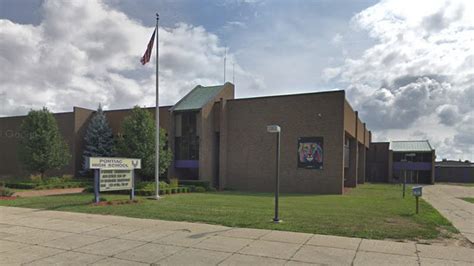 Pontiac High student allegedly assaults school resource officer