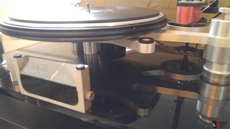 Oracle AC turntable 1979 original Photo #2406963 - Canuck Audio Mart