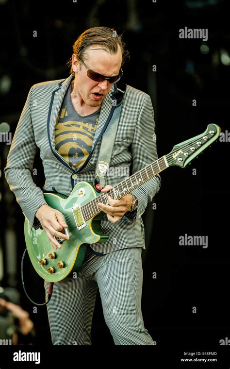 Joe bonamassa hi-res stock photography and images - Alamy