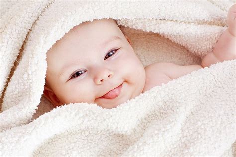 75 Cute Smiling Baby Images That Will Make Your Day | Best baby blankets, Cute baby boy, Cute ...