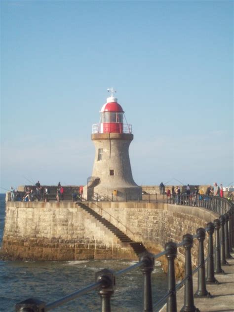 South Shields Pier and Lighthouse © Finlay Cox :: Geograph Britain and ...