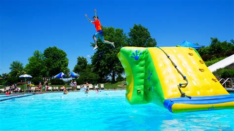 Tomahawk Ridge Aquatic Center - City of Overland Park, Kansas