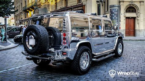 Hummer H2 - Chrome Gloss wrap | WrapStyle