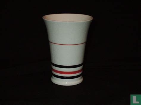 Mosa art deco milk cup (1919) - Art deco - LastDodo