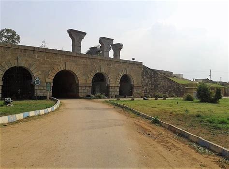 Srirangapatna Fort Mandya, History, Timings & Photos