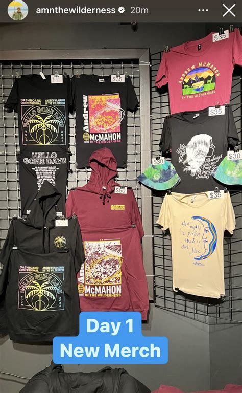 Anyone have pictures of the merch table from the current tour? : r/DashboardConfessional