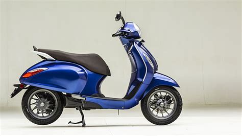 Bajaj Chetak Price - Range, Images, Colours | BikeWale