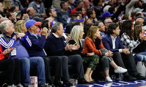 Sixers partners make large donation to Philadelphia homeless shelters