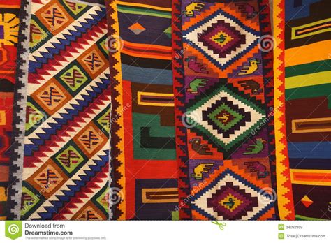 Colorful Peruvian textiles | Peruvian textiles, Textiles, Mexican pattern