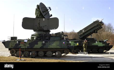 Self-propelled tactical air defence missile system 2K12 - KUB (NATO ...