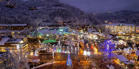 Christmas in the Smoky Mountains - A King's Lodge