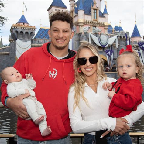 Patrick Mahomes and Family at Disneyland After Super Bowl | POPSUGAR ...