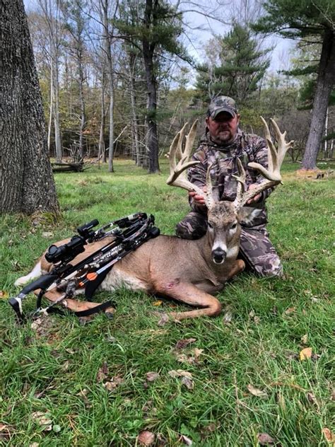 Guided Trophy Whitetail Deer Hunting Trips in Pennsylvania | Tioga Boar Hunting