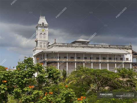 Stone Town House — outdoor, houses - Stock Photo | #167563118