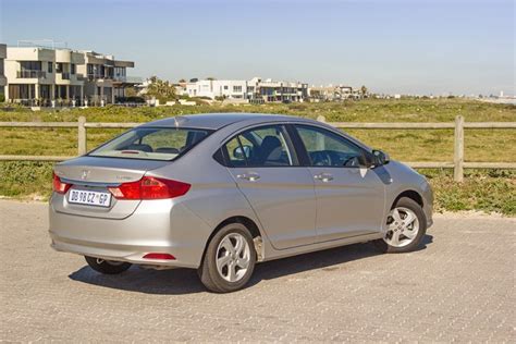 2014 Honda Ballade 1.5 Review - Cars.co.za