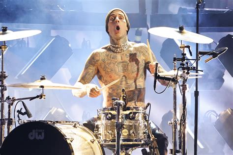 Travis Barker Drumming 2022