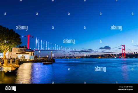 Istanbul Bosphorus Bridge sunset view. 15th July Martyrs Bridge (15 ...