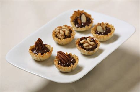 Chocolate Phyllo Cups