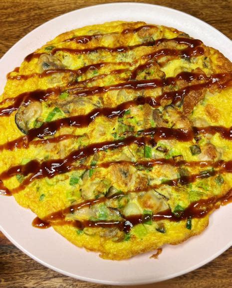 Oyster Omelette (Orh Luak 蚵仔煎) | Asian Recipes with Videos