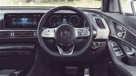 Mercedes-Benz EQC Interior Layout & Technology | Top Gear