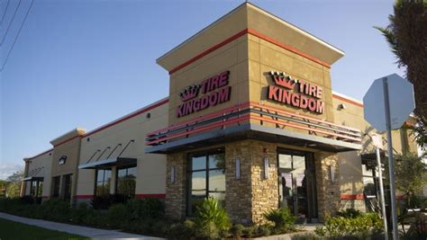 Tire Kingdom tests shiny new store – Franchising Universe