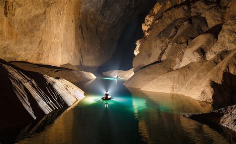 Son Doong Cave, Hang Son Doong - World's largest cave!