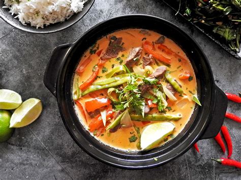 Thai Red Beef Curry Recipe - Feed Your Sole