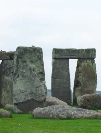 New discoveries around Stonehenge - News, Paganism, U.K.