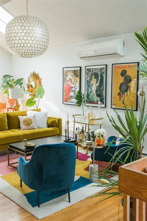 40 One-Of-A-Kind Maximalist Living Rooms - DigsDigs