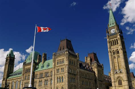 Ottawa Parliament Buildings Center Block with Peace Tower and Ca ...