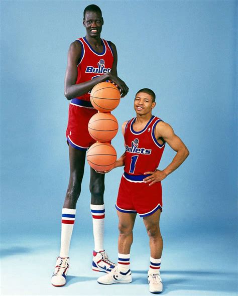 Who Is The Tallest Basketball Player In The World