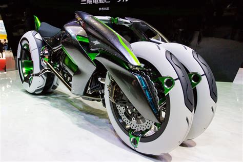 Kawasaki continua a trabalhar na sua três rodas - Kawasaki - Notícias - Andar de Moto