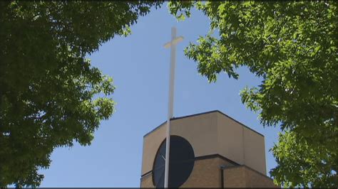 Report: Hundreds abused by Southern Baptist leaders, workers | FOX 4 Dallas-Fort Worth