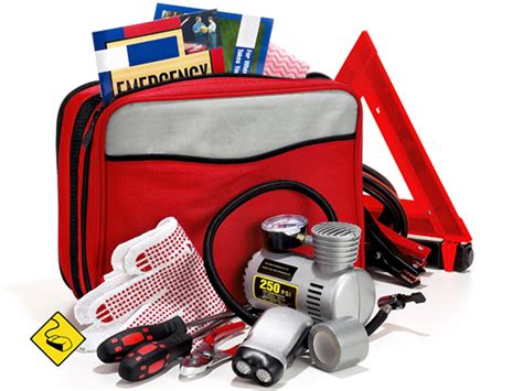 Top 10 Things You Need in Your Car Emergency Kit - Defensive Driving