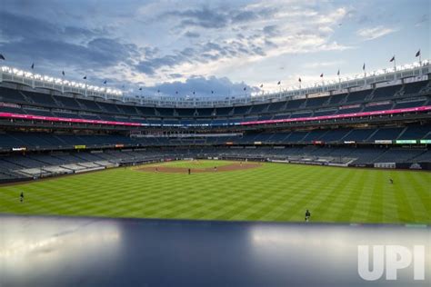 Photo: New York Yankees vs Boston Red Sox at Yankee Stadium ...