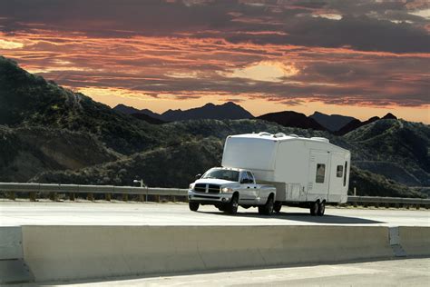 How to Tow a Trailer Behind a Pickup or Car