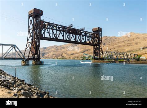 Camas Prairie Railroad Bridge, a vertical Lift railroad bridge, across the Clearwater River ...