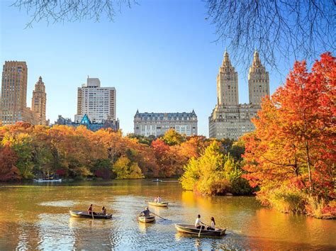 Where to See Fall Foliage in NYC this Autumn