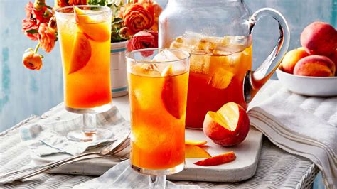 25 Bourbon Cocktail Recipes That Are Basically Made for Southern Porch-Sipping