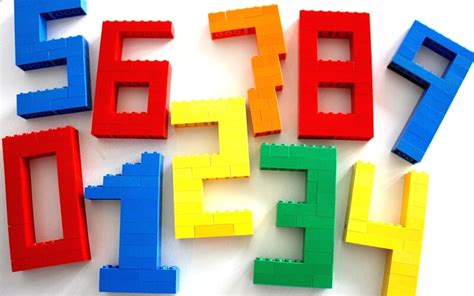 Build LEGO Numbers Math Activity for Kids