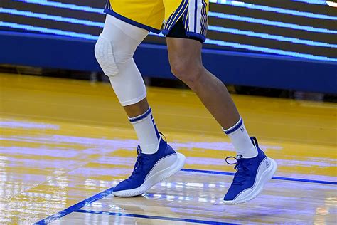 Stephen Curry Drops Career-High 62 Points in Unreleased Curry Flow 8 – Footwear News