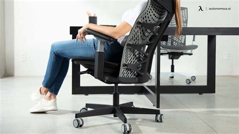 Choosing Right Office Chair Armrests for Better Productivity