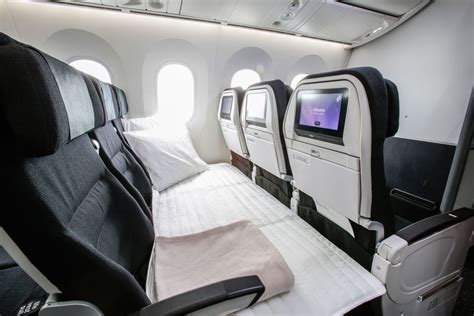 Air New Zealand Boeing 787-9 economy seat review - Executive Traveller