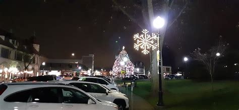 2021 Downtown for the Holidays Was a Runaway Success for Ridgewood