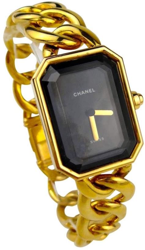 Première Chaîne yellow gold watch | Fancy watches, Chanel watch, Gold watch